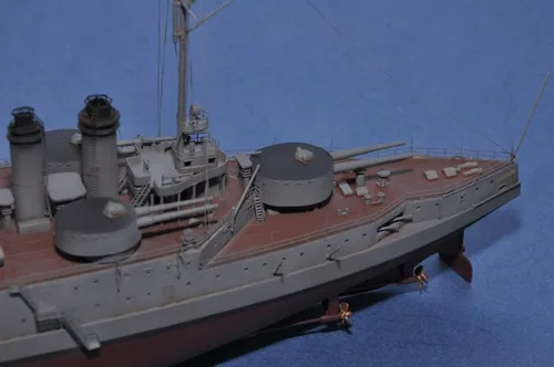 Vista 5 de Hobby Boss Kit modelo Danton de acorazado previo a la armada francesa (escala 1/350)