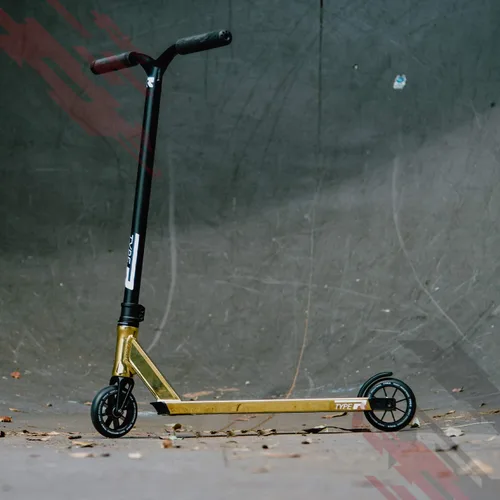 Vista 2 de ROOT INDUSTRIES - Scooter Pro Tipo R Complete Pro Scooter - Pro Scooters - Pro Scooters for para adultos/ Pro Scooters para niños - Cubierta