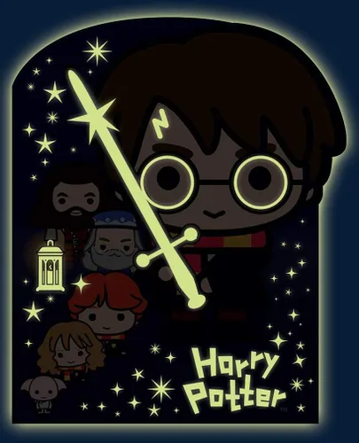 Vista 2 de Playhouse Rompecabezas de 28 piezas con forma troquelada de Harry Potter Chibi para niños que brillan en la oscuridad