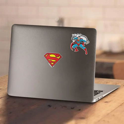 Vista 5 de Popfunk Camiseta clásica con logotipo de Superman S Shield