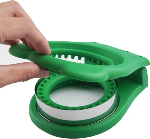 Vista 3 de Cortador de sándwich verde – perfecto para sándwiches, galletas y creaciones de bricolaje, cortador y sellador de sándwiches, desoxidante de pan sin
