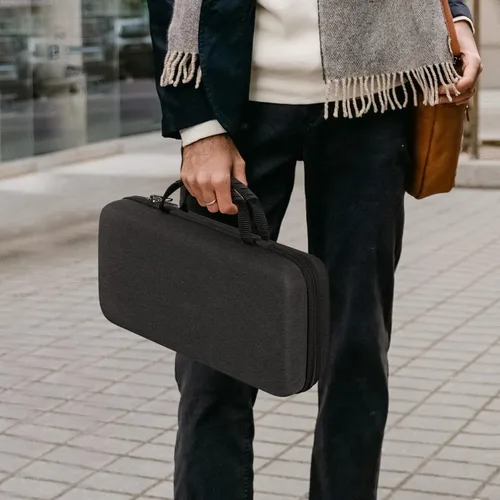 Vista 5 de Linkidea Funda rígida de viaje para teclado del 75%, funda de transporte de teclado de 84 teclas, bolsa protectora de almacenamiento, compatible