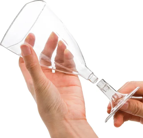 Vista 6 de Foraineam Paquete de 100 tazas transparentes de postre con cucharas, copas de vino de plástico, copas de champán de plástico de 7 onzas, copas