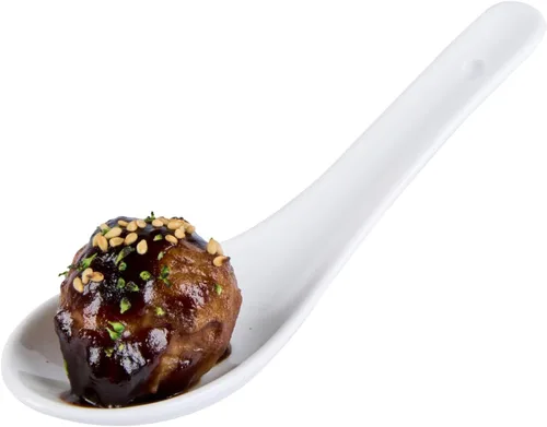 Vista 2 de Restaurantware Cuchara de degustación asiática de 4.9 pulgadas: aperitivo de porcelana blanca y cuchara de sopa - Perfecto para eventos de catering