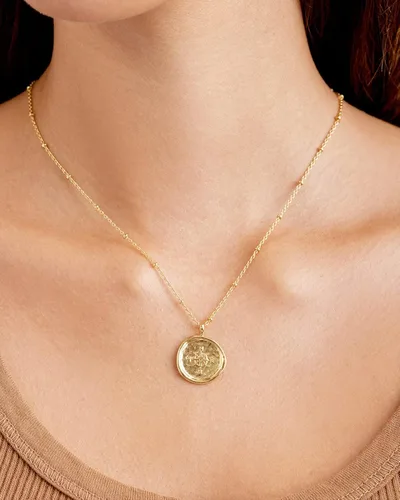 Vista 3 de gorjana Women's Compass Coin Pendant Necklace, 18K Gold or Silver Plated Medallion, Adjustable 19 inch Chain
