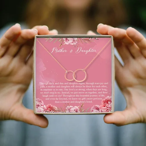 Vista 8 de Dear Ava Collar de regalo para mujeres y niñas, colgante de joyería moderna ajustable, idea de regalo de amor para ella con tarjeta sincera, regalos