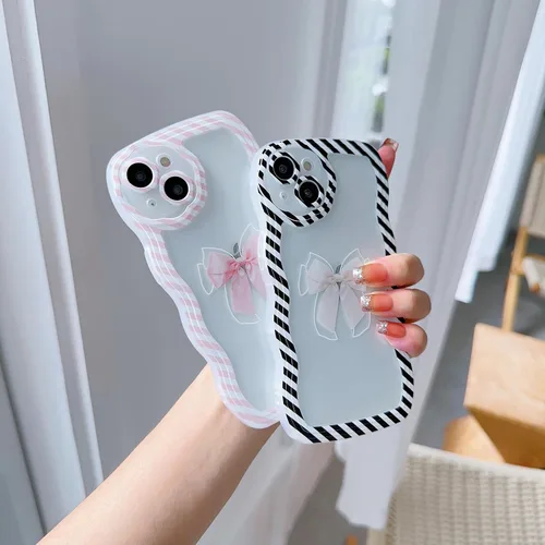Vista 2 de Funda transparente compatible con iPhone 14 con diseño de lazo para mujeres y niñas, marco estético de rayas, ondulado, suave, a prueba de golpes