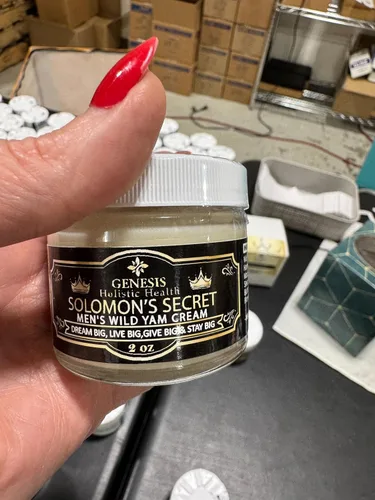 Vista 2 de Genesis Solomon's Secret - Crema de raíz de ñame silvestre para hombre, 2 onzas, crema de ñame orgánica para hombres con maca, bayas de árbol casto