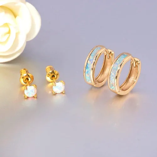 Vista 174 de CiNily Aretes Huggie de ópalo con bisagras, chapados en oro, hipoalergénicos, pequeños aretes de aro para mujeres, adolescentes, niñas, hombres