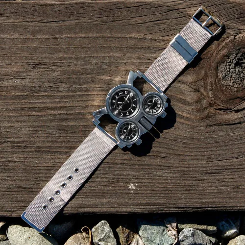 Vista 8 de Oct17 Reloj de pulsera analógico de cuarzo militar de acero inoxidable con malla de metal, correa de reloj durable, incluye subesferas, multi zona