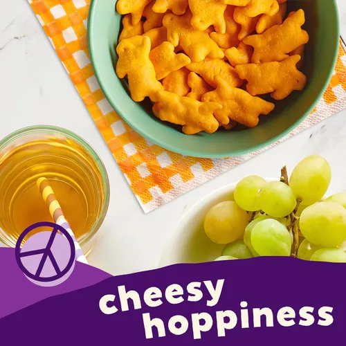 Vista 4 de Annie's Organic Cheddar Bunnies - Conejitos horneados de queso cheddar, Graham Snacks