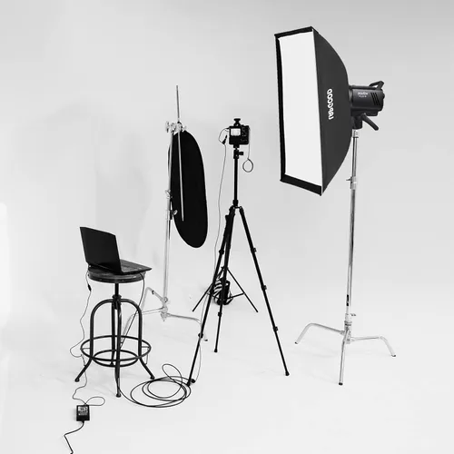 Vista 7 de Godox Kit de flash de estudio MS300V (2 x 300 W) con 2 cajas de luz, 2 soportes de luz, 2 reflectores, lámparas de modelado LED, sistema inalámbrico
