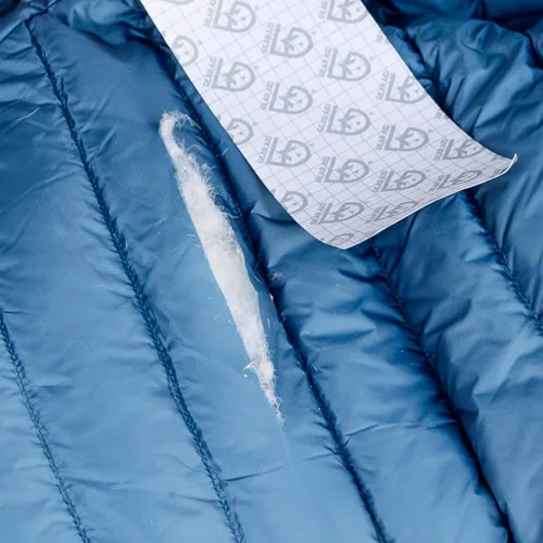 Vista 6 de GEAR AID - Cinta adhesiva resistente Tenacious de 3 x 20 pulgadas para reparación de tela y vinilo, repara rápidamente agujeros y desgarros en Coyote