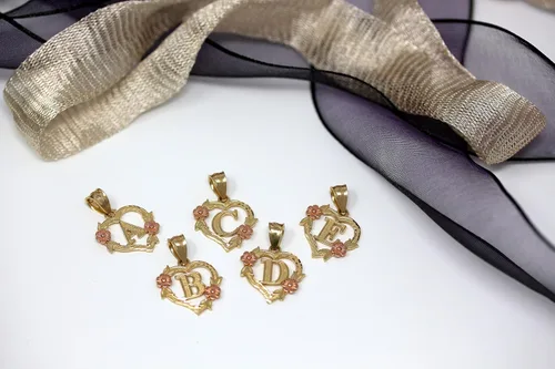 Vista 4 de Colgante de corazón de dos tonos de 10 quilates para mujer en oro amarillo y rosa