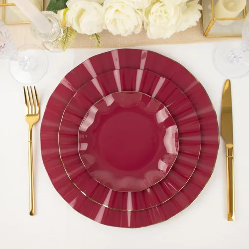 Vista 113 de Tableclothsfactory Paquete de 10 platos redondos de plástico negro de 6 pulgadas para ensalada de postre, platos desechables con borde ondulado