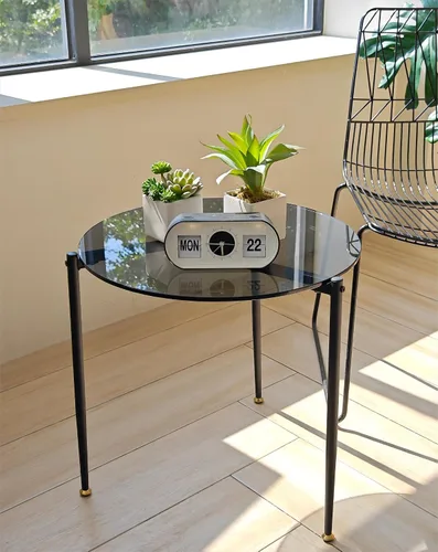 Vista 9 de Mesa auxiliar moderna redonda: patas de metal con tapa de vidrio Decoración contemporánea de la sala de estar de la pequeña mesa Marrón