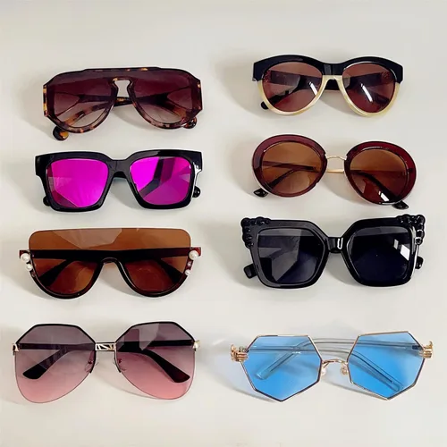 Vista 9 de Paquete de lentes de sol para mujer, accesorios de moda únicos de regalo