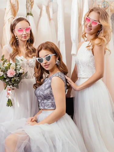 Vista 6 de Frienda 9 pares de lentes de sol en forma de corazón para mujer para despedida de soltera regalos de despedida de soltera