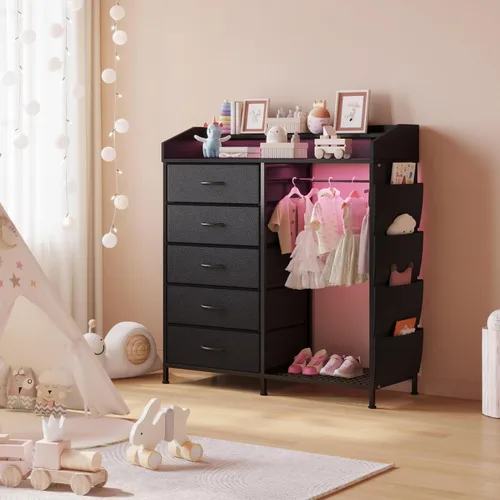 Vista 4 de LUMTOK - Cómoda con estante para colgar, 5 cajones de tela y bolsillo lateral para dormitorio 2 in 1 Black 5 Drawers Dresser with LED&Charging