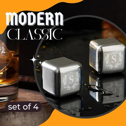 Vista 6 de Juego de regalos de piedras de whisky con inicial para hombres y mujeres, 4 piezas de rocas de whisky de acero inoxidable con bolsa y pinzas, cubos