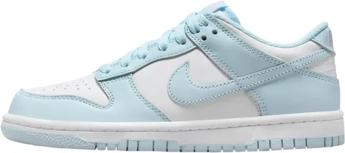 Vista 843 de Nike Kid's Dunk Low Sneaker