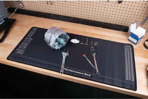 Vista 7 de Performance Tool W88977 - Alfombrilla de neopreno con regla y tablas de referencia, resistente a productos químicos, 16 x 35.75 pulgadas, protege