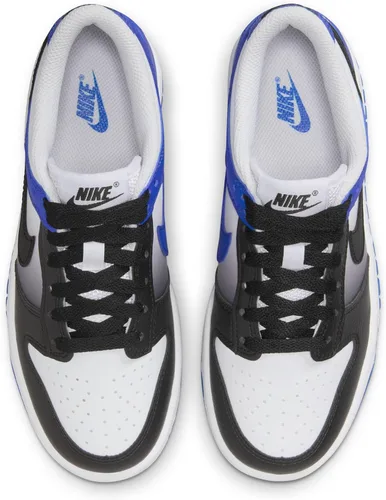 Vista 300 de Nike Kid's Dunk Low Sneaker