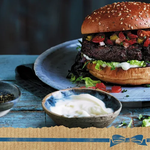 Vista 6 de Hellmann's Paquete de 12 mayonesa ligera para untar sándwich cremoso o condimento, 11.5 onzas