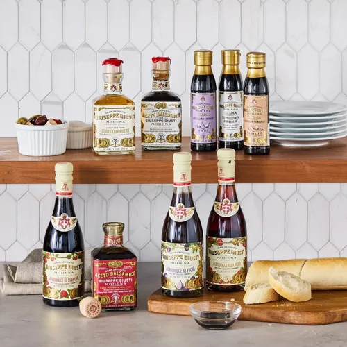 Vista 8 de Giusti Vinagre balsámico italiano de Módena IGP – 3 medallas de oro, rico y grueso Gran Deposito Aceto Balsamico di Modena para ensaladas, queso
