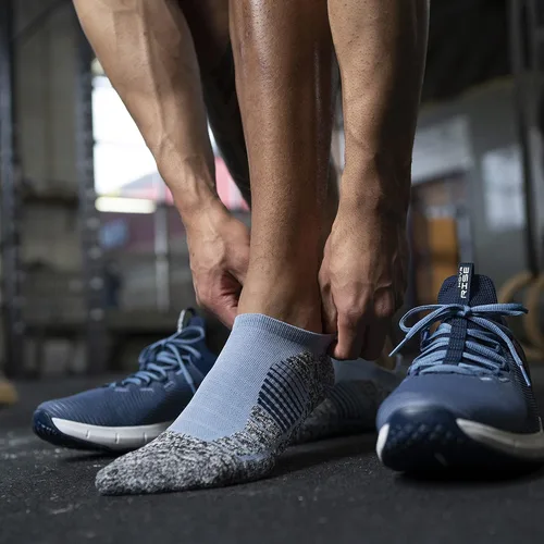 Vista 6 de Under Armour Calcetines de alto rendimiento para adultos 3 pares
