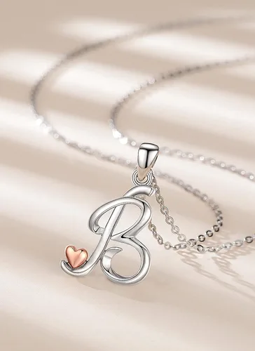 Vista 2 de CELESTIA Collares con iniciales de plata de ley 925, 26 letras con corazón de oro rosa, cadena de 18 pulgadas