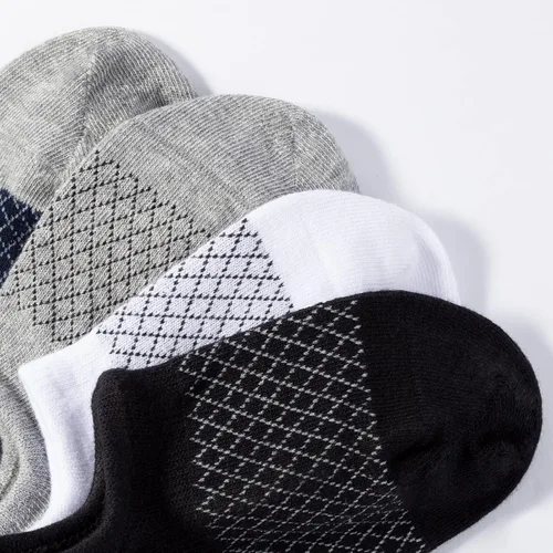Vista 4 de IDEGG - Calcetines invisibles para hombre de corte bajo, calcetines cortos de tobillo para hombres, calcetines deportivos casuales con agarre