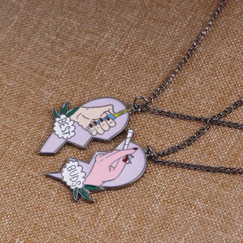 Vista 5 de Collar para mejores amigos de Buds, 2 juegos de collares con colgante de corazón dividido BFF para niñas