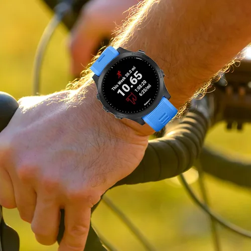 Vista 7 de ISABAKE Correa de reloj para Garmin Forerunner 935/945/955/965/745, pulsera de repuesto de silicona de 0.866 in para Fenix 5 Plus/Fenix 6 Azul