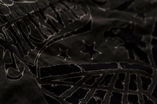 Vista 4 de Xtreme Couture by Affliction - Camisa con botones para hombre, color negro