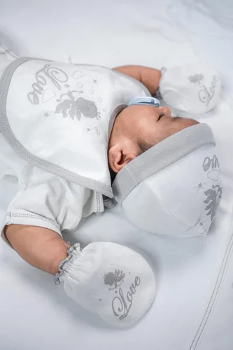 Vista 5 de RATIVE Set de regalo para bebé para recién nacidos de 0 a 3 meses