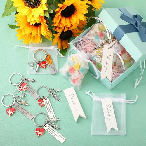 Vista 7 de Sureio Juego de 24 regalos para enfermeras, llaveros para enfermeras, regalo de semana de enfermería, regalos de agradecimiento para estudiantes