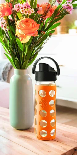 Vista 3 de Lifefactory Accesorio Active Flip Cap para botellas de vidrio de 12 onzas, 16 onzas y 22 onzas, negro ónix