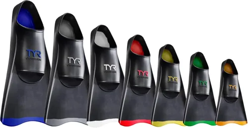 Vista 2 de TYR Crossblade Fins 2.0 - Aletas de natación de goma natural duraderas de hoja corta para entrenamiento de fuerza, velocidad y resistencia de piernas