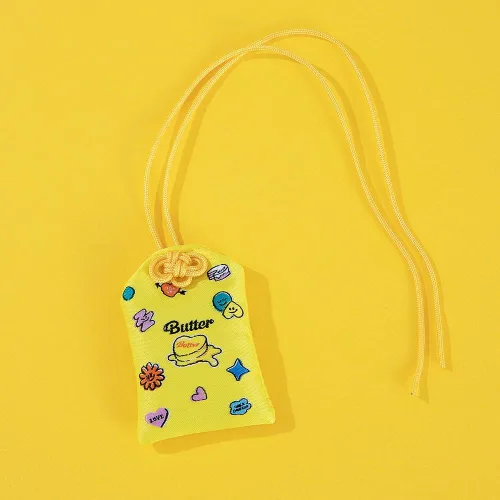 Vista 8 de YIMIDA KPOP Bangtan Boys Charm japonés Omamori Good Luck LoveHealthStudySuccessSachet Lucky Amulet Charms Colgante Llavero para fanáticos
