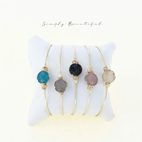 Vista 5 de NTLX Pulsera chapada en oro para mujer Elegante diseño dorado Pulsera Druzy Gran regalo