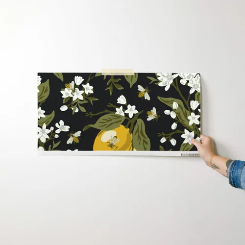 Vista 7 de Papel tapiz para despegar y pegar, abejas, limones, negro, grande, moderno, cítrico, tradicional, extraíble, por Spoonflower