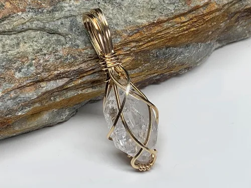 Vista 11 de 66 necklace pendant gemstones choose from moldavite, citrine, or herkimer diamond
