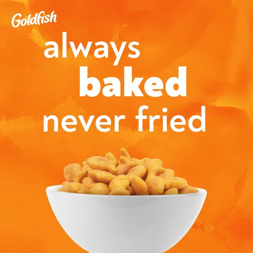 Vista 11 de Goldfish Galletas de queso cheddar, horneadas con grano entero, caja de 27.3 onzas