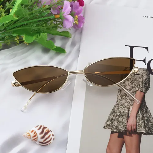 Vista 7 de FEISEDY Gafas de sol de diseñador de moda Retro pequeños pétalos forma arco templo diseño B2298