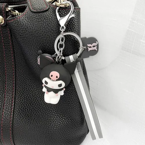Vista 5 de Bonito llavero para niñas llavero Kuromi llavero de anime accesorios Kuromi llaveros de regalo para niñas bolso de mano dijes de coche