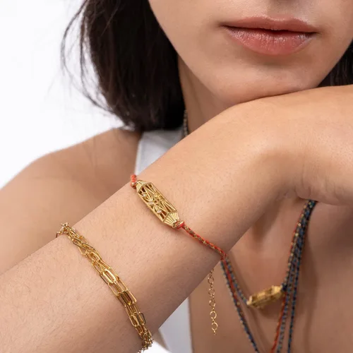 Vista 4 de Oak & Luna - Personalized Protection Talisman Bracelet With OrangeBlue Cord - Sterling Silver 0.925, Gold Vermeil - Precious Diamond Option
