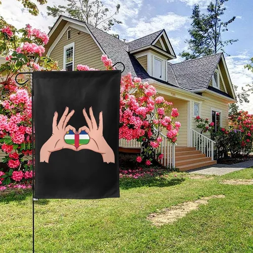Vista 5 de Holding Love In Your Hands Flag Of The Central African Republic Garden Flag 28"x40" Inch Double Sided Garden Flags Home Lawn Outdoor Decor Flags