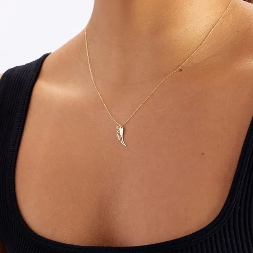 Vista 3 de Collar de ala de ángel de diamantes Collar de ángel de la guarda de oro amarillo de 14 quilates para mujer Collar con colgante de alas de oro