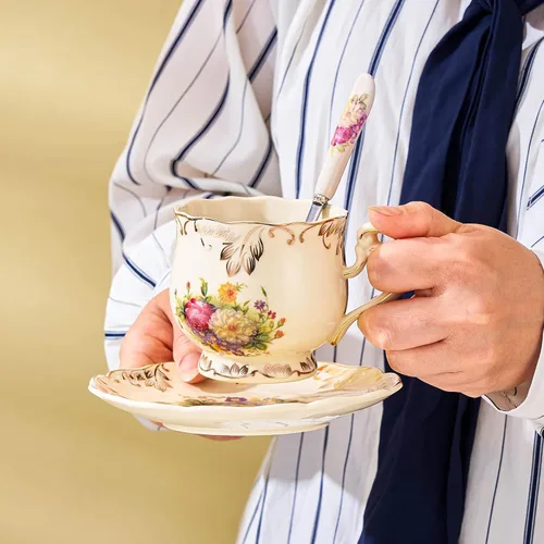 Vista 2 de Juego de 2 tazas de té y platillos de 8 onzas (floral colorido)